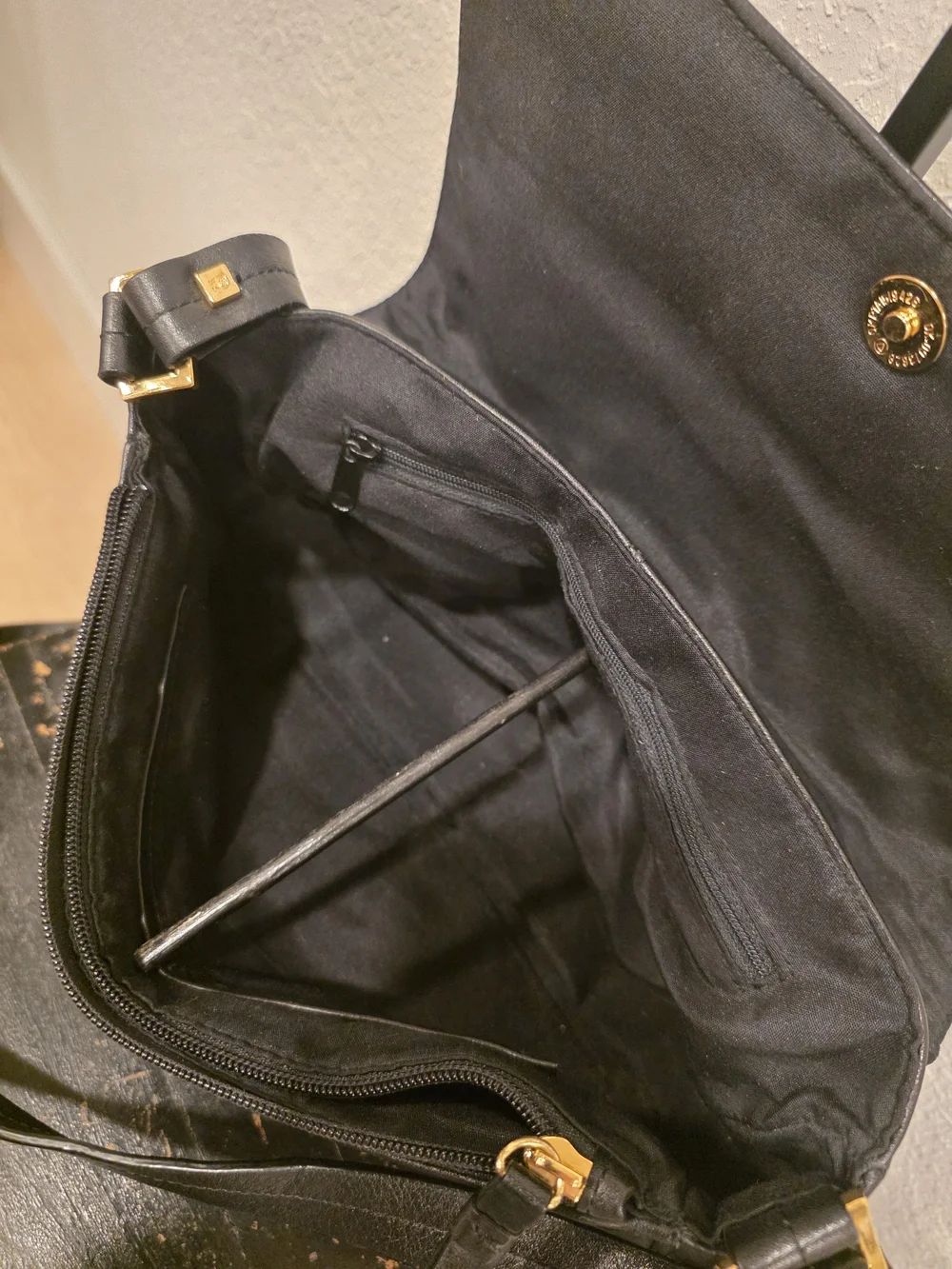 Vintage Etienne Aigner handbag